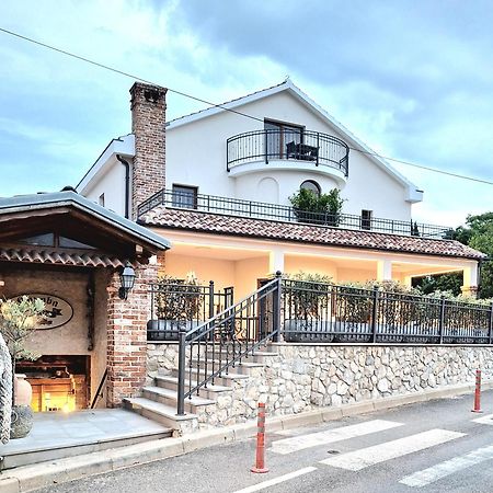 Bracera Inn Малинська Екстер'єр фото
