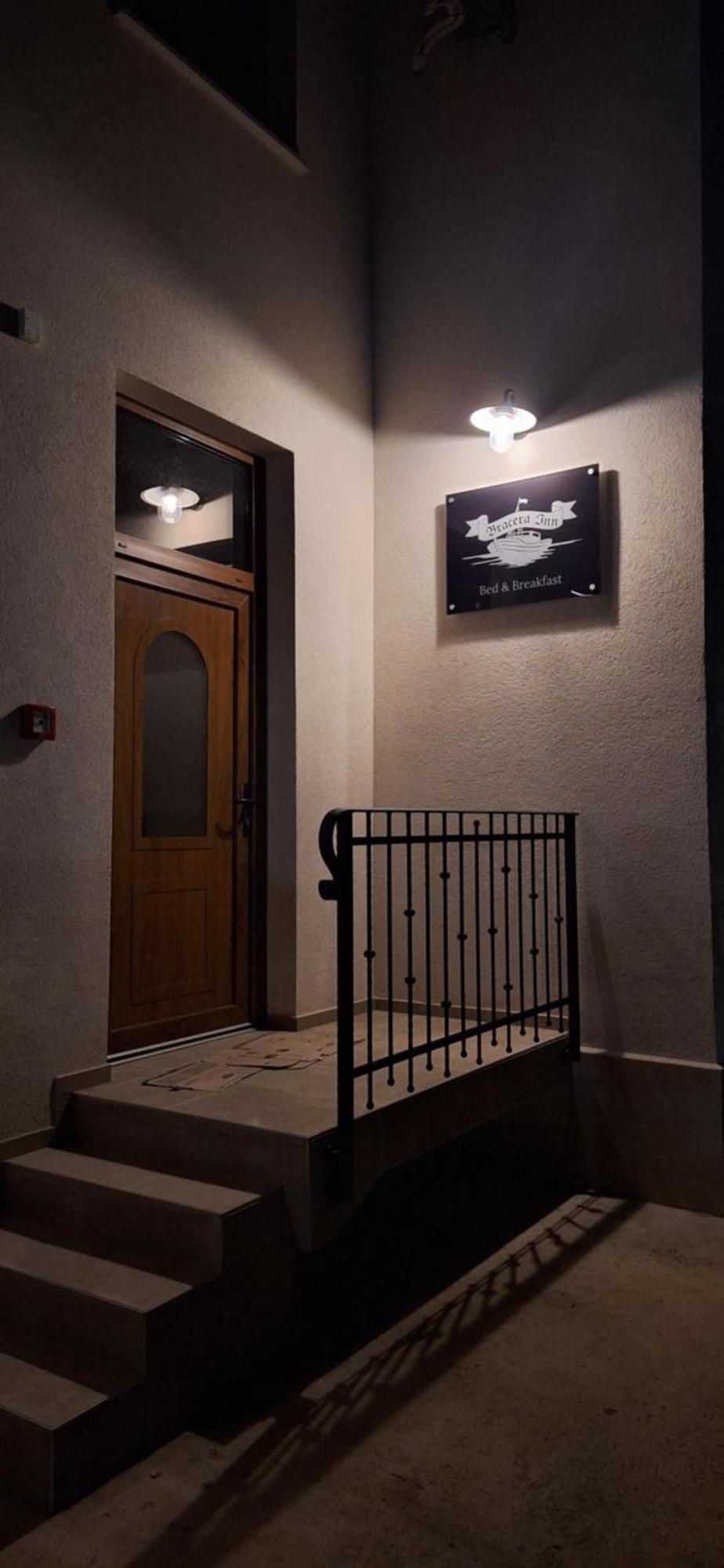 Bracera Inn Малинська Екстер'єр фото